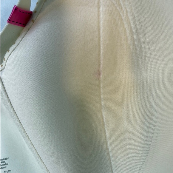 Maidenform Polka Dot Lace Bra - Cream, racerback, front close, 38DD, New - Picture 13 of 15